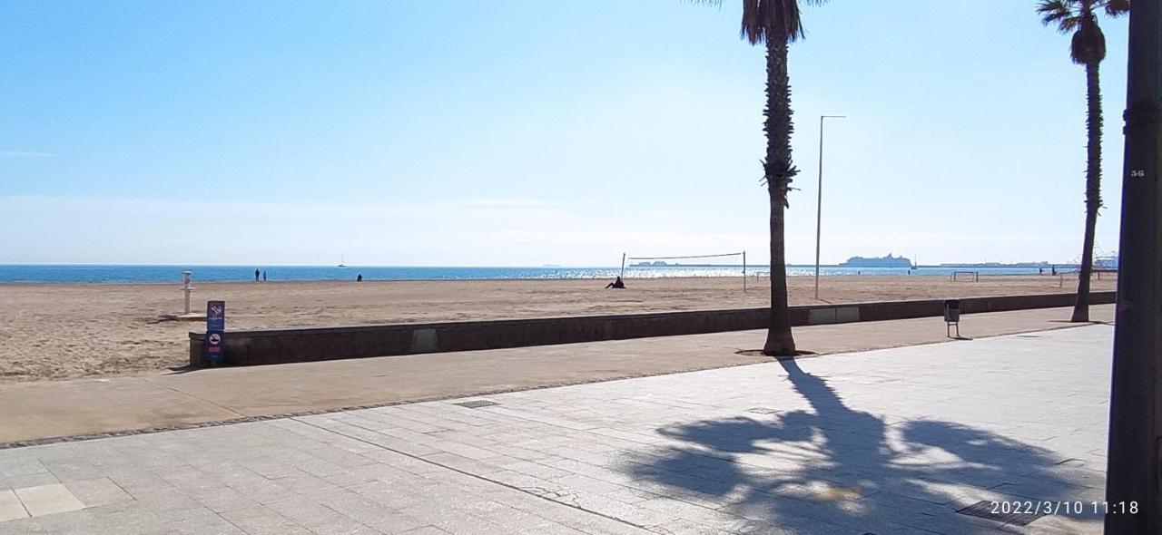 Sunny&Beach In Валенсия Экстерьер фото